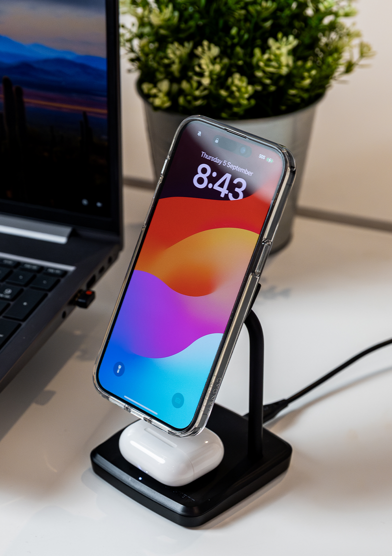 2-in-1 Magnetic Wireless Charger Qi2.0